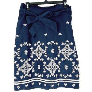 Petite Anne Taylor Navy Pencil Skirt with White Applique Stitching